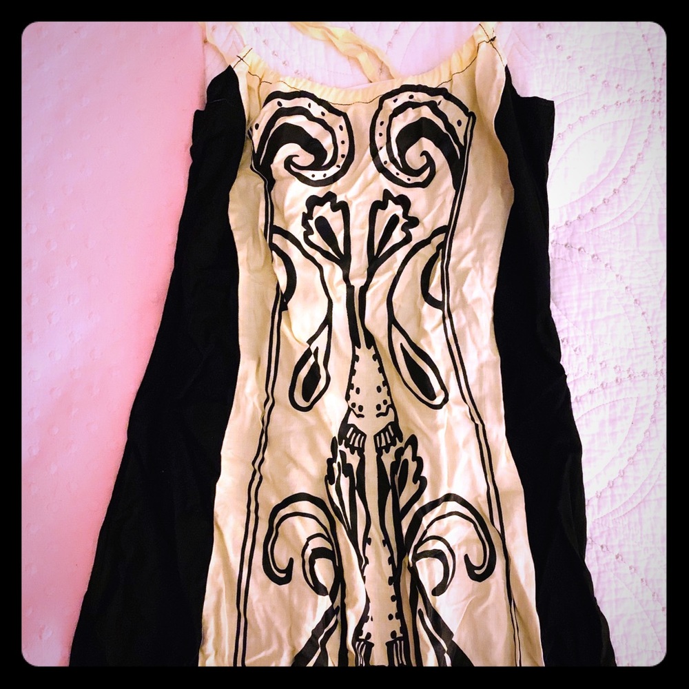 Black and Cream Swimsuit Coverup.